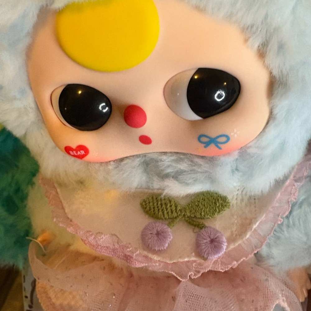 Baby Three Lily Rabbit V4 CONFIRMED Blue and Turquoise Bunny - Picture 4 of 9